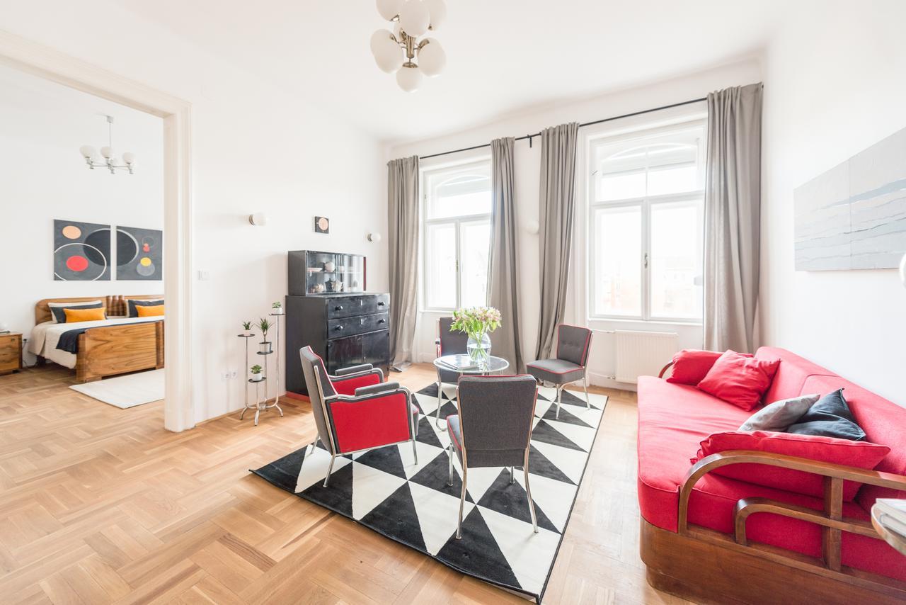 Ferienwohnung Modern Bauhaus Budapest Exterior foto